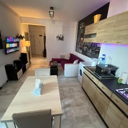 Cube Lägenhet Năvodari